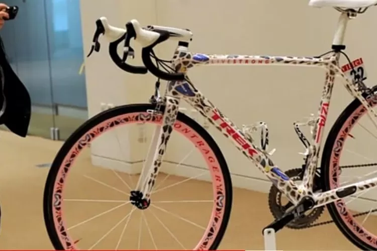 Sepeda Trek Butterfly Madone: Desain Ikonik dan Elegan